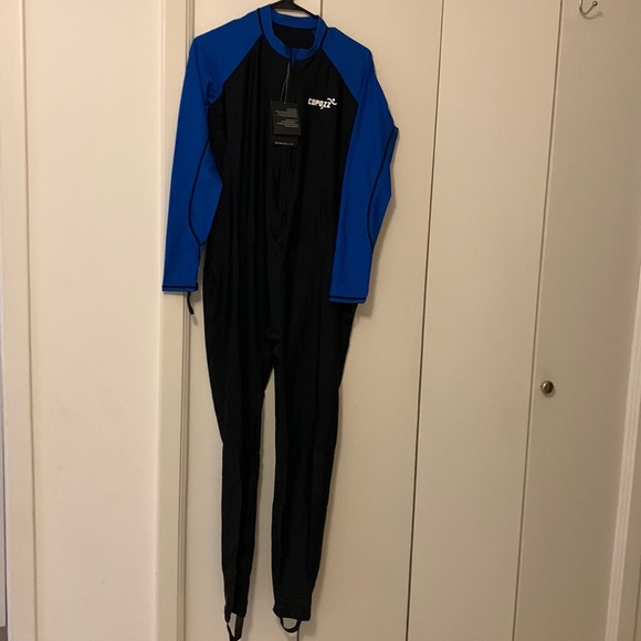 COPOZZ Other - XXL COPOZZ thin Wet Suit mens. Blue/black NEW with tags. Front zipper.